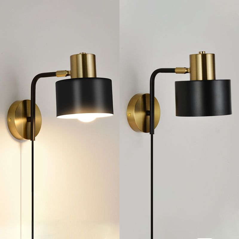 1-Light Black Contemporary Wall Lighting Fixture Metal Adjustable Wall Lighting for Bedroom