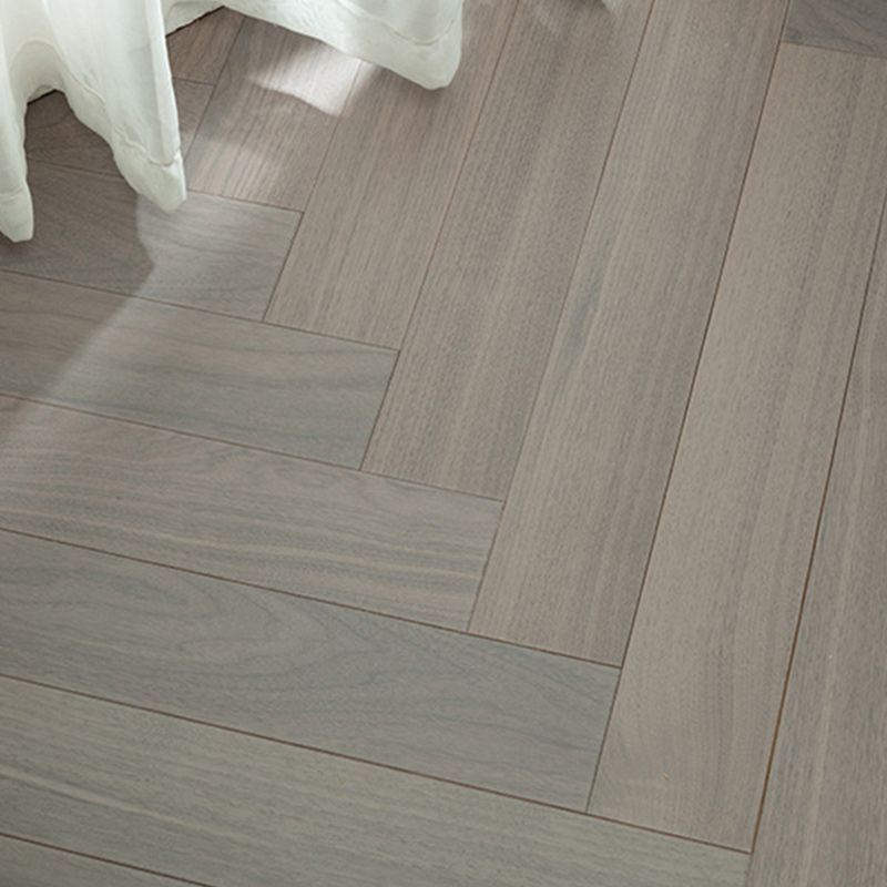 Beige Oak Laminate Plank Flooring Scratch Resistant Click Lock Laminate Floor