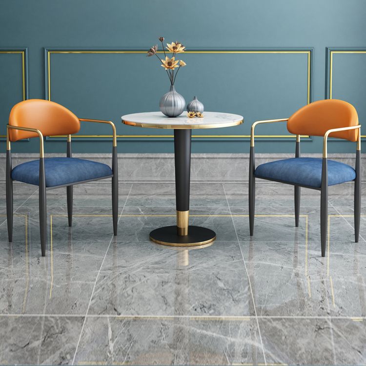 Chaise de salle à manger de salle à manger à manger en métal contemporain pour la cuisine