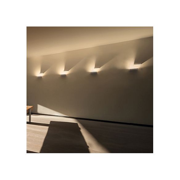 Lumière de garde murale rectangulaire blanche Style simpliste de style 1/2 Light Light Metallic Pince pour escalier