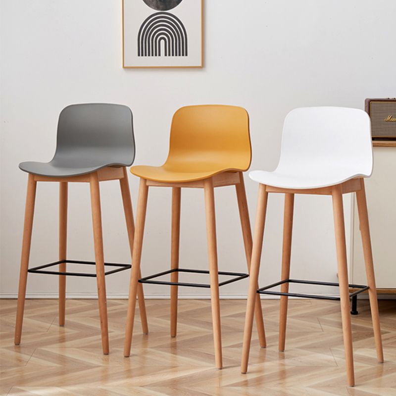 Contemporary Style Low Back Plastic Bar Stool with Wooden Leg