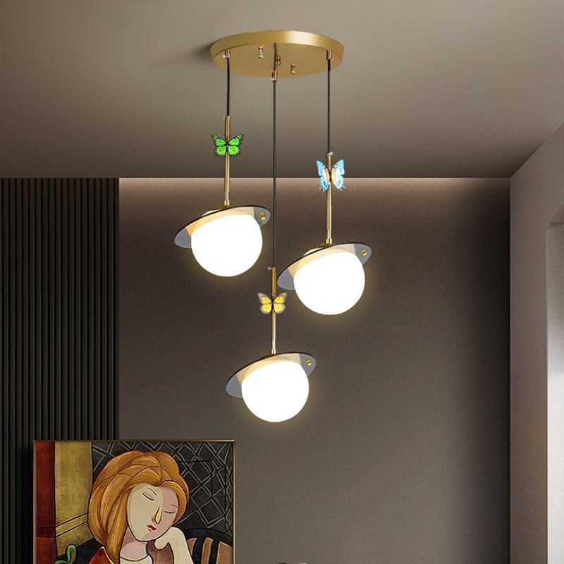 Opal Glass Global Hanging Light Cartoon 3-Bulb Wit/Duidelijke/rokerige hangersverlichting met ronde/lineaire luifel en Dragonfly Deco
