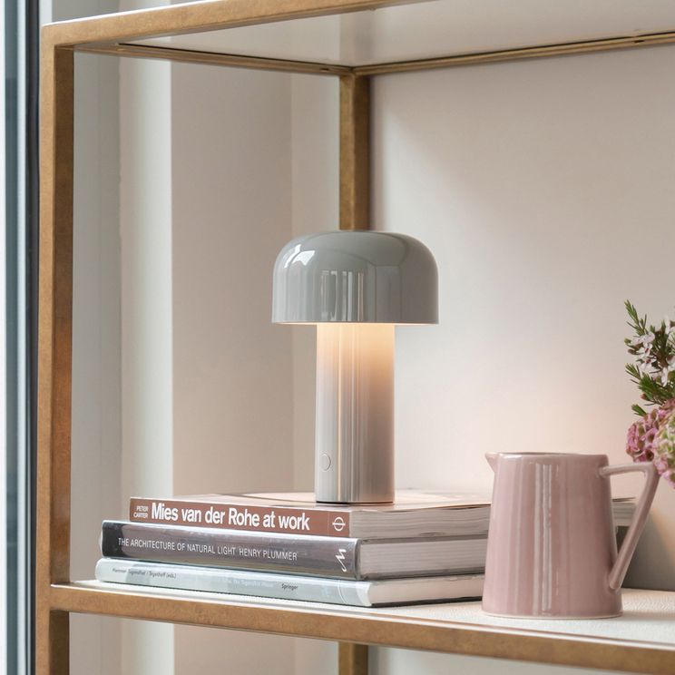 Metal Mushroom Table Light Minimalist Style LED Night Table Lamp