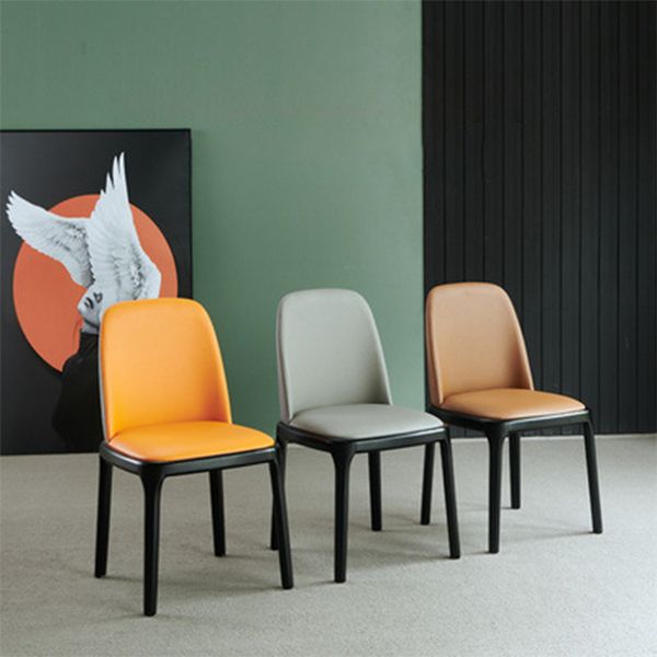 Silla auxiliar Industrial Ash Parsons de cuero con acabado mate (juego de 2)