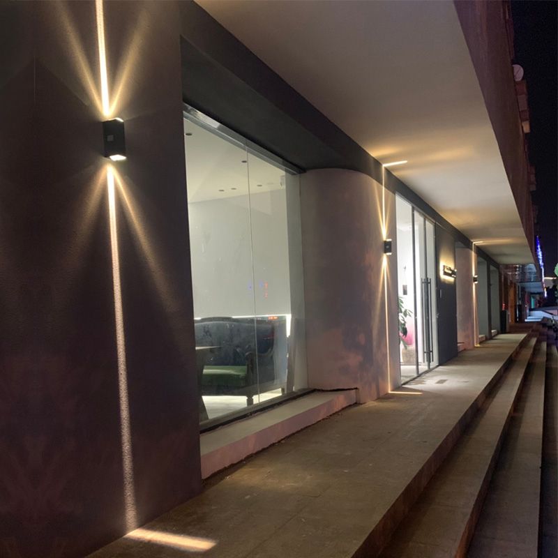 Estilo moderno de aluminio Luz de pared de pared negra LED LED de pared para aire libre