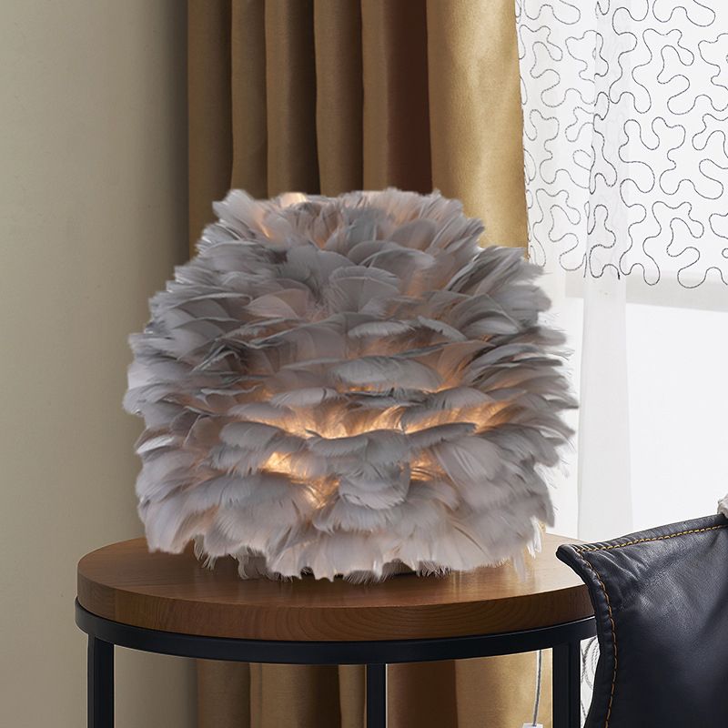 Lámpara de noche esférica gris/blanca/rosa Nordic Single Feather Table Light para sala de estar