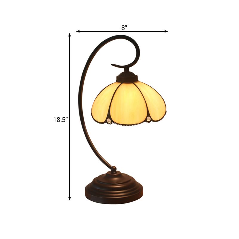 1 Licht Schlafzimmer Nachttisch Lampe Mediterraner weißer/rot Perlen gemustertes Schreibtischbeleuchtung mit Blume Beige Glasschatten