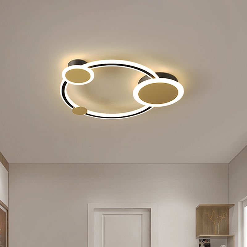 Metallkreis -Halbblütenlampe Modernismus LED -Deckenmontage in schwarzem, warmem/weißem Licht