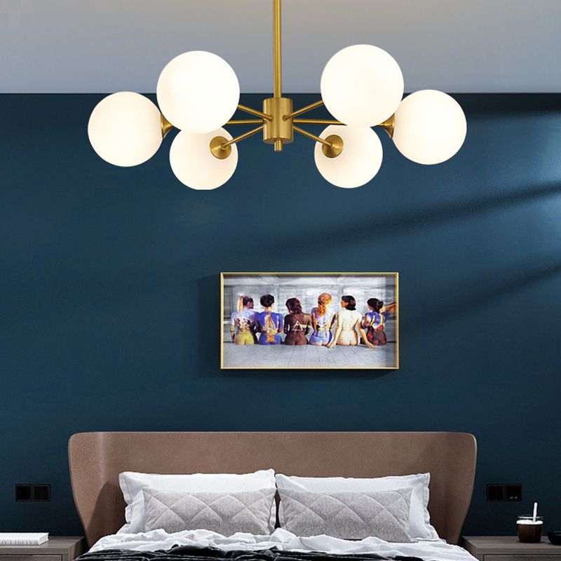 Lampadario globo nordico oro multi luce appesa alla luce con vetro bianco per camera da letto