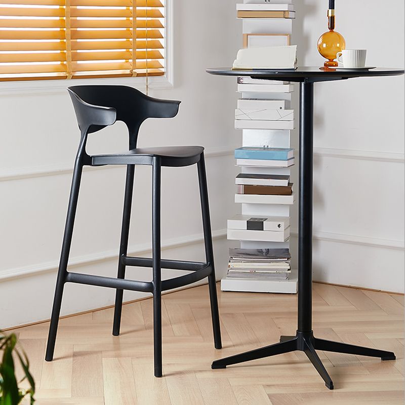 Indoor Plastic Armless Bar Height Stool Industrial Stackable Low Back Bar Stool