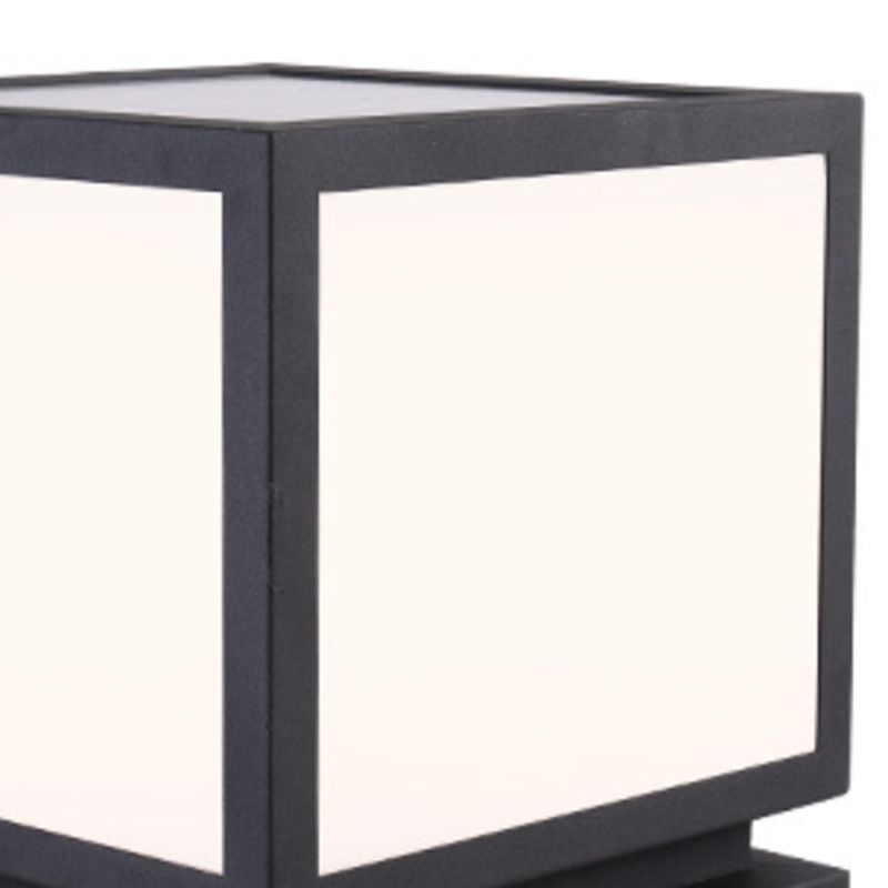 Black Square Pillar Lamp Waterproof Outdoor Solar Lights for Garden