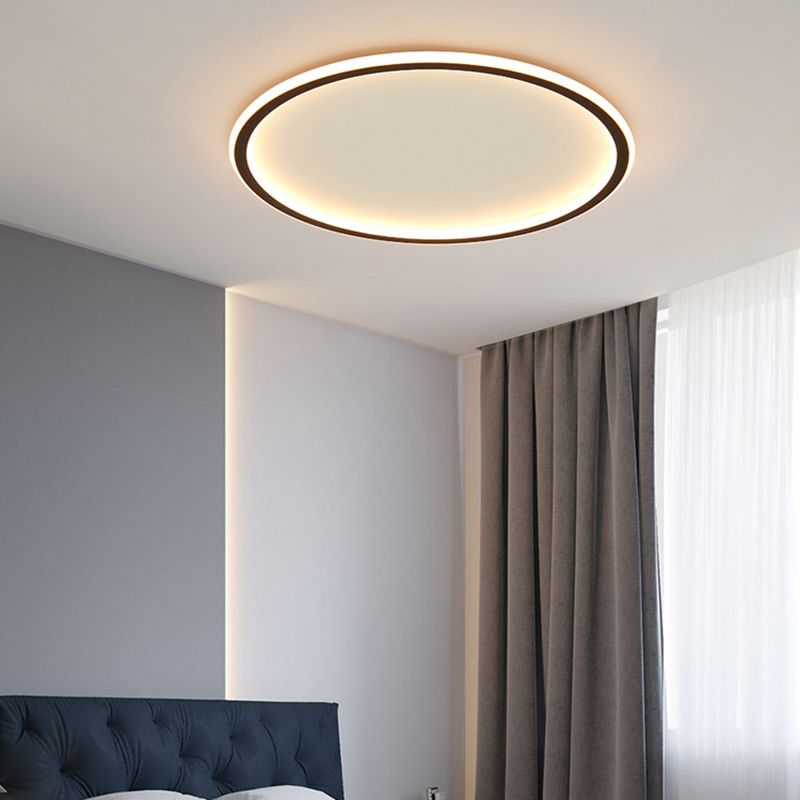 Minimalism Ceiling Lighting Circle LED Flush Mount Fixture in Black for Bedroom