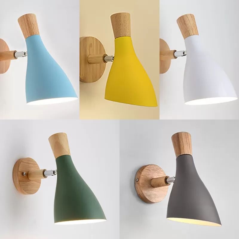 Rotatable Nordic Bottle Wall Sconce 1 Head Metal Wall Lamp for Kid Bedroom