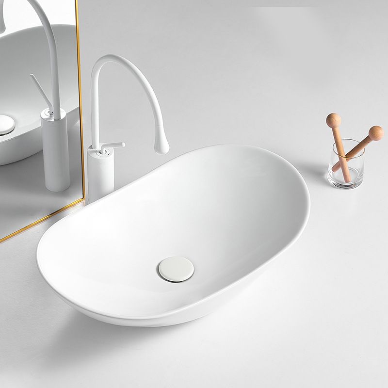 White Oval Vessel Sink Modern Style Porcelain Basin Sink with No Craftsmanship