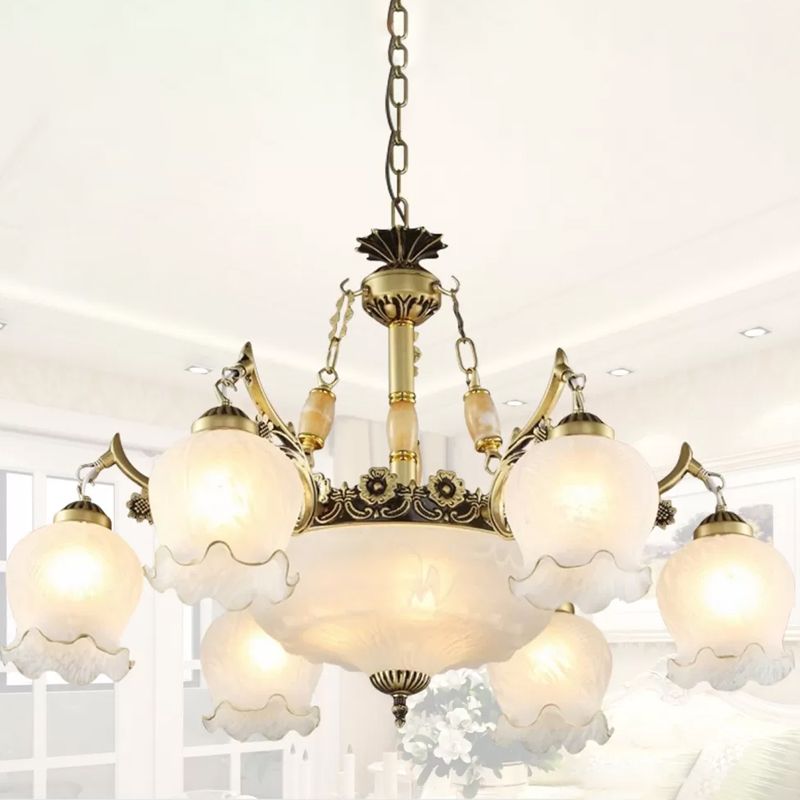 Traditionele bloemen hanglamp lichtarmatuur 9-bulb mat wit glas kroonluchter lamp in brons