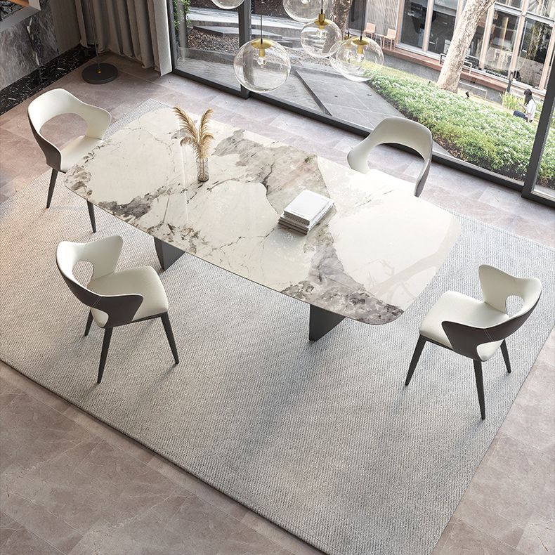 Juego de comedor de piedra sinterizada minimalista con muebles de cocina rectangulares y de base negra