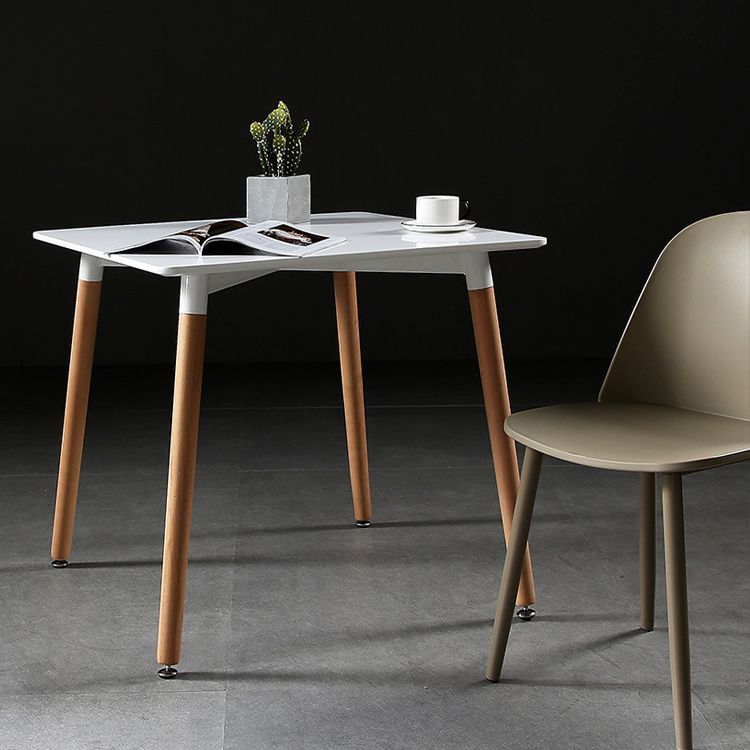 Mesa de comedor cuadrada industrial Mesa de comedor de madera con 4 patas para comedor