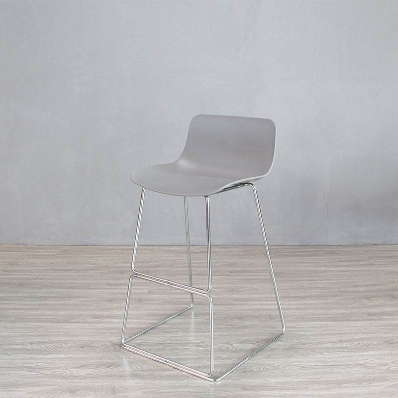 Industrialstil Barhosenmetall- und Plastikstuhl für Esszimmer