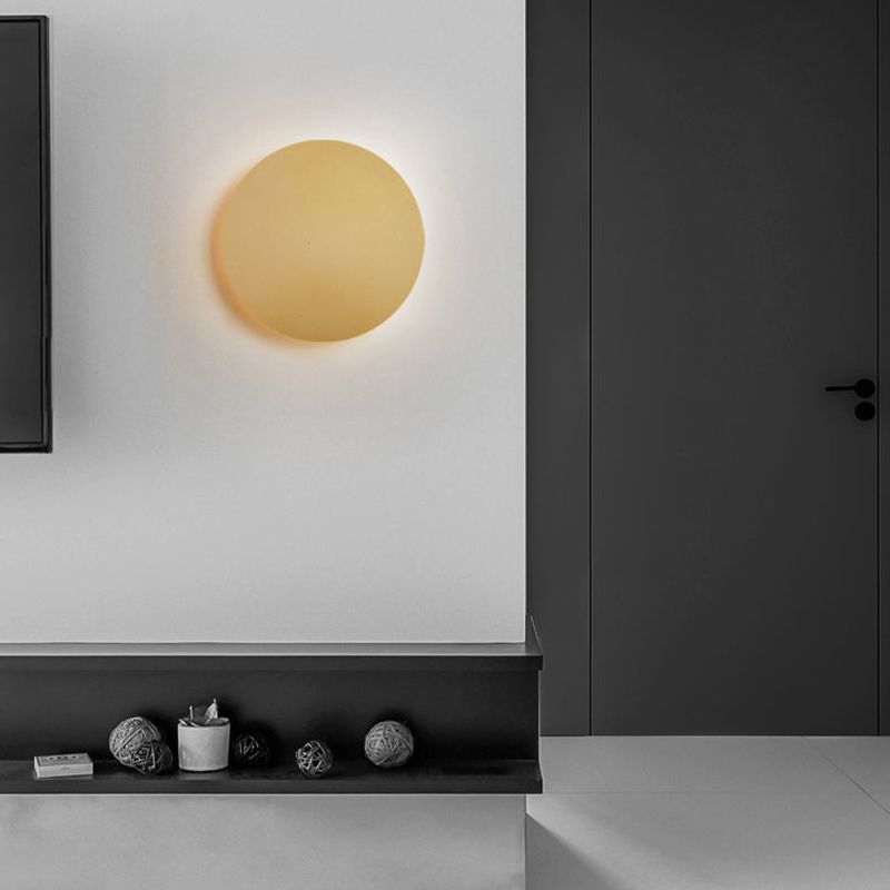 Metal Round Shape Wall Lighting Modern Style 1 Light Wall Mounted Light Fixture
