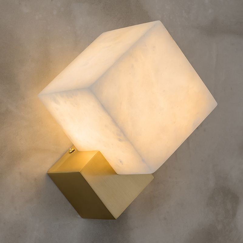 Metal Square Shape Wall Lighting Modern Style 1 Light Wall Light Sconce in Gold