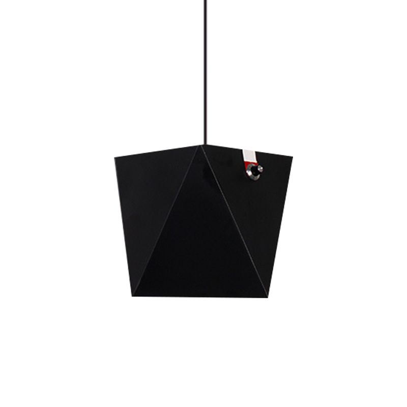 Metallic trapezoid hangende lamp beboeting Noordse zwarte/witte LED -hangersverlichting in warm/wit licht
