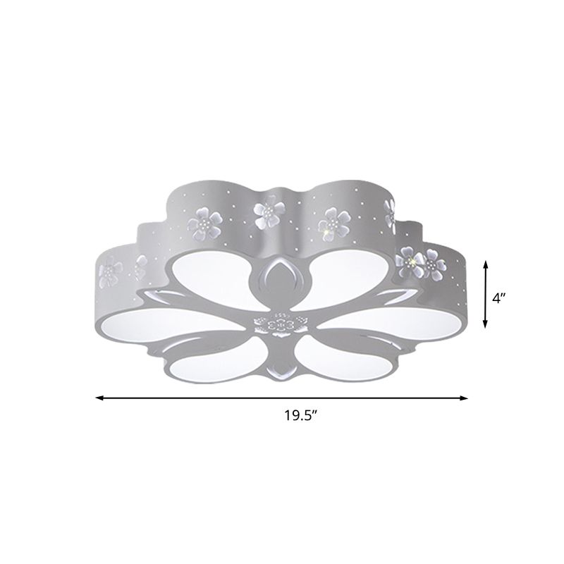 White Petal Flushmount Lighting Modernism LED Metal Flush Mount Ceiling Lamp for Bedroom