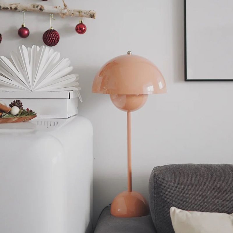 Metal Round Shape Desk Lamp Mount Lighting Modern 1-Light Desk Lamp Fixture