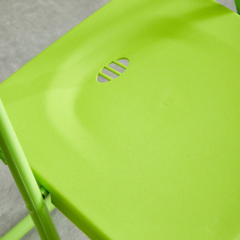 Chaise de salle à manger contemporaine en plastique, chaise à dossier ouvert avec 4 pieds pour usage domestique