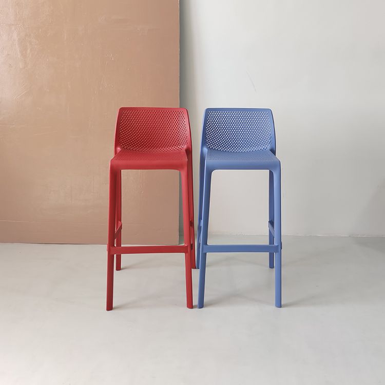 Taburetes de mostrador Macron contemporáneos, taburete de bar de plástico para interiores, sin brazos, para cocina