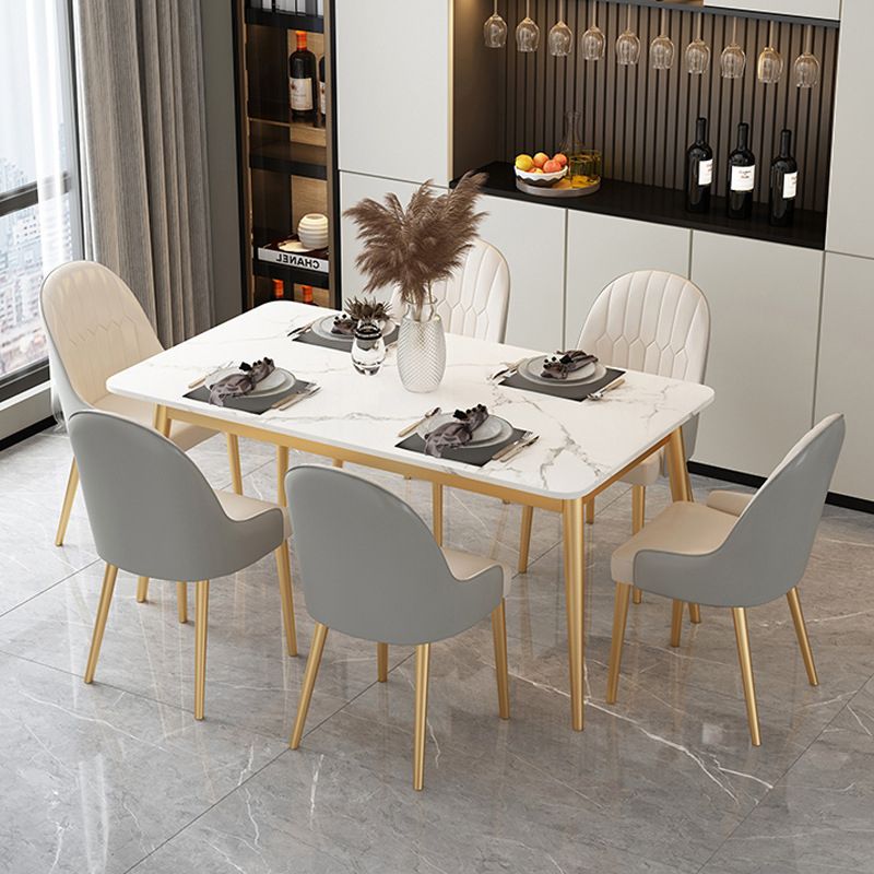 Moderner Stil Sintered Stone Esstisch mit 4 goldenen Beinen Basis für den Heimgebrauch