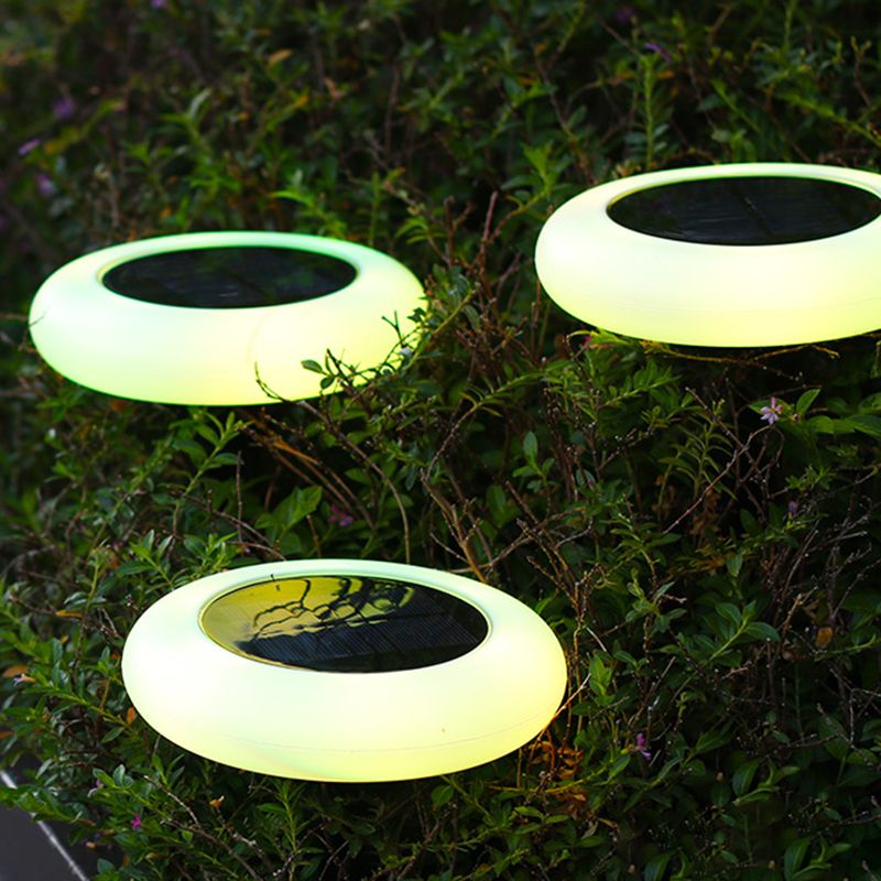 Donut Shaped Solar LED Stake Lamp Simple Plastic Garden Lawn Light in Black and White