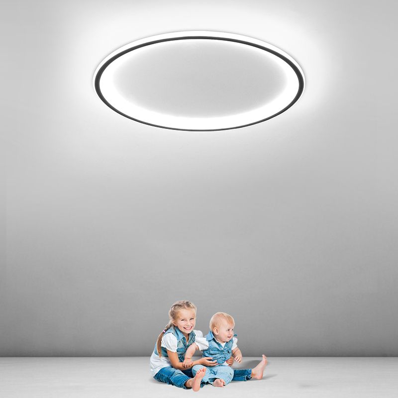 Metal geométrico cerca del accesorio de techo de montaje empotrado LED nórdico con iluminación de techo