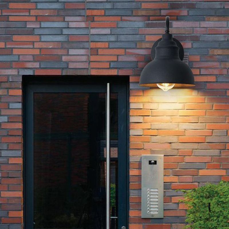 Industrielle klassische Kuppelwandlampe Schmiedeeisen -Wandleuchte für Außenräume