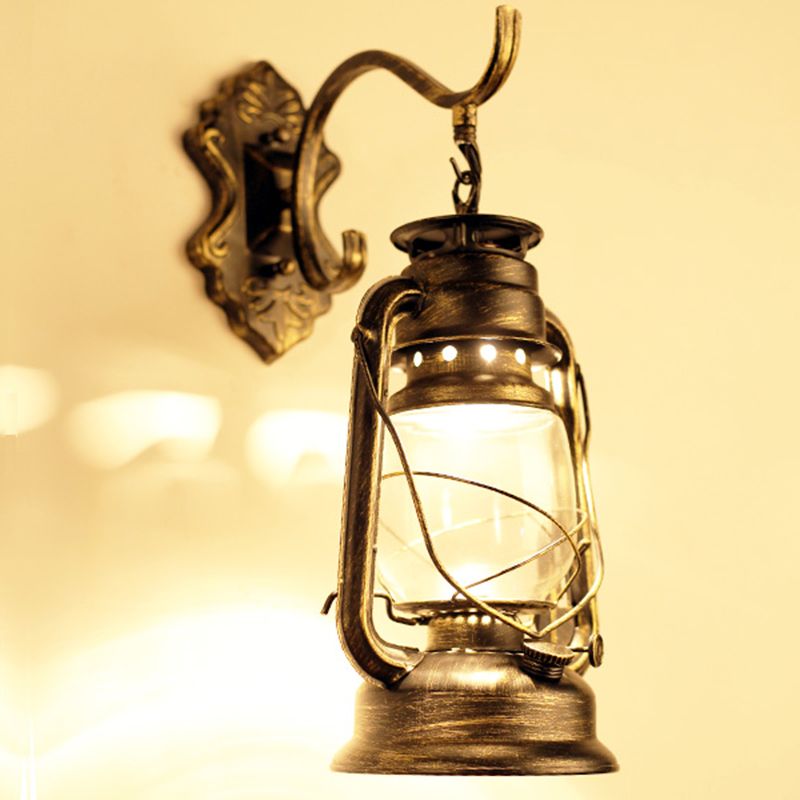 Single-Bulb Oil Lantern Sconce Antique Style Clear Glass Wall Mount Light Fixture for Aisle