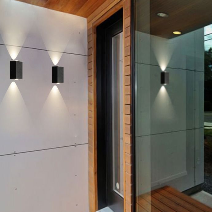 Black Geometric LED Wall Lamp in Modern Concise Style Aluminium Wall Sconce with Glass Shade