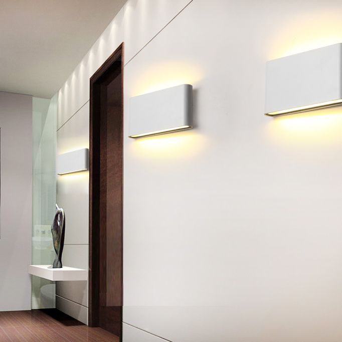 Minimalist LED Up and Down light Frame Wall Light  Metal Rectangle Wall Light for Living Room