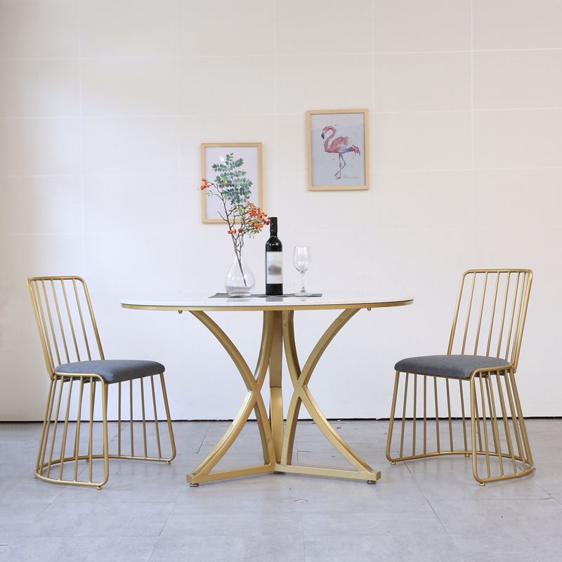 Traditional Luxury Dining Table Artificial Marble Round Table for Home