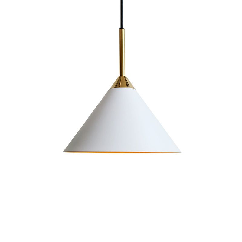 Pendante de style moderne Light Metal 1 lumière suspendue Lumière en blanc pour le chevet