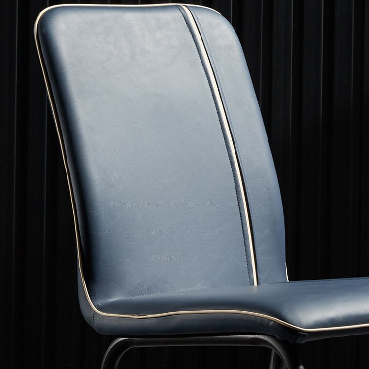Silla de comedor de cuero de estilo moderno, silla sin brazos de cocina con patas de metal