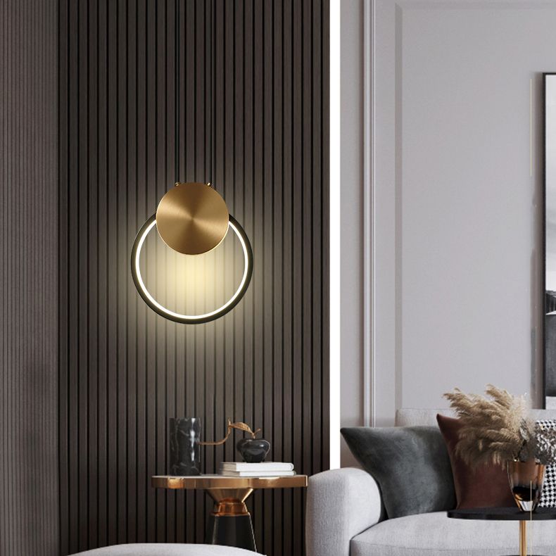 Moderne artistieke LED hanglamp Koper Lineaire hangende lamp met acrylschaduw