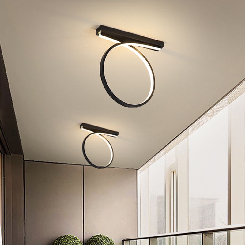 Black/Gold Loop Flush Mount Ceiling Light Simplicity Metal LED Flushmount in Warm/White Light for Restaurant
