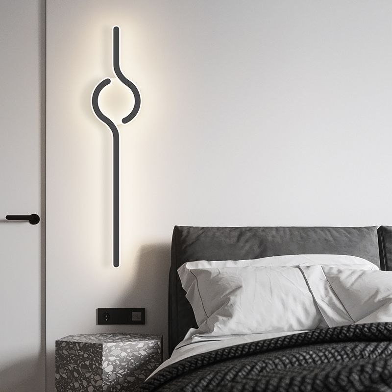 Linear Shape Metal Wall Sconce Modern Single Light Wall Mount Lighting