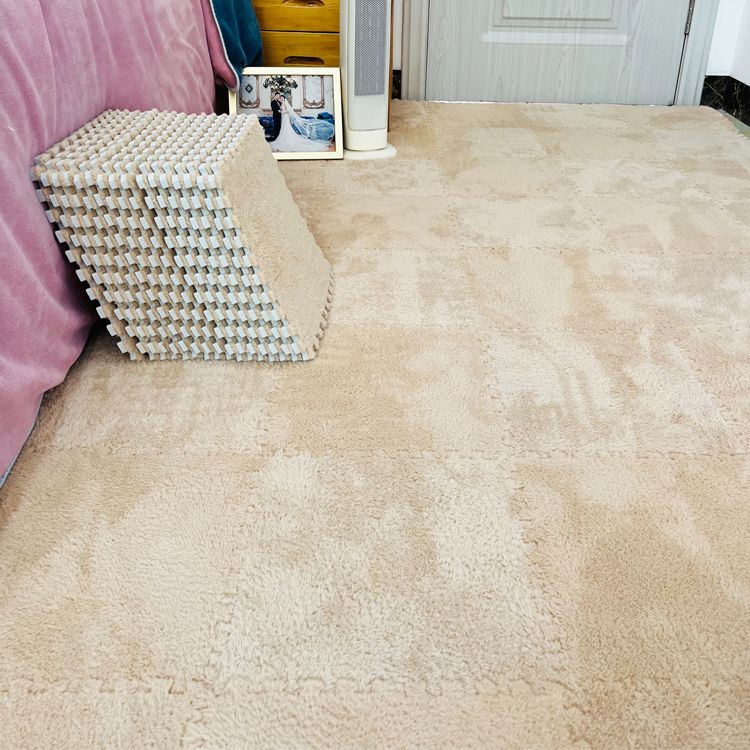 Modern Carpet Floor Tile Interlocking Plush Cut Non-Skid Tiles and Carpet