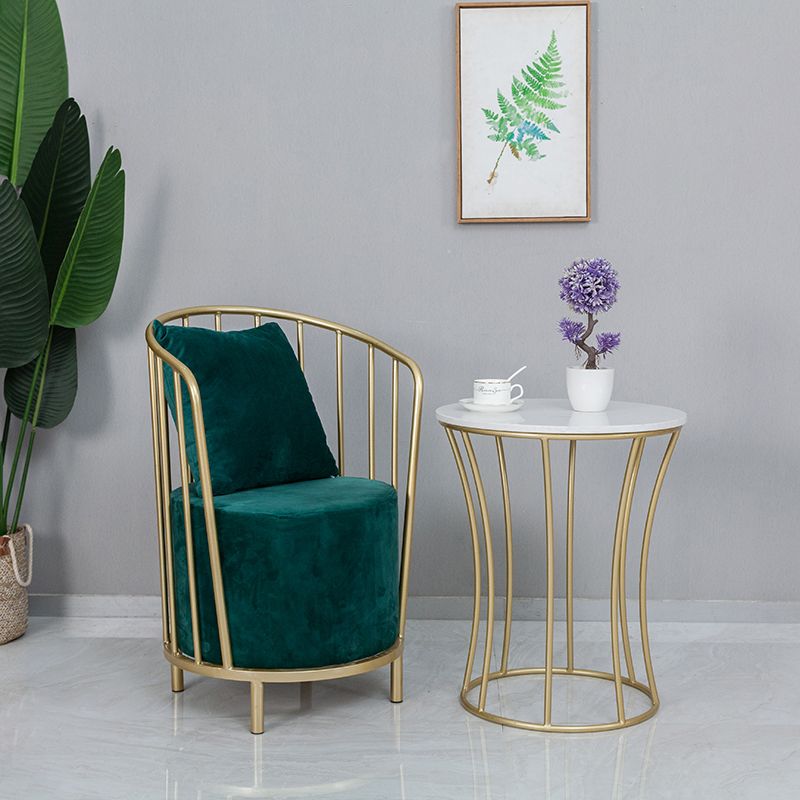 Silla de comedor individual sin brazos tapizada con respaldo Windsor de estilo escandinavo