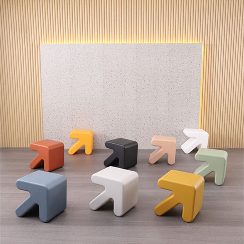 Scandinavian Geometric End Table 15.75" W x 13.78" D x 15.75" H Arrow-Shaped Side Table