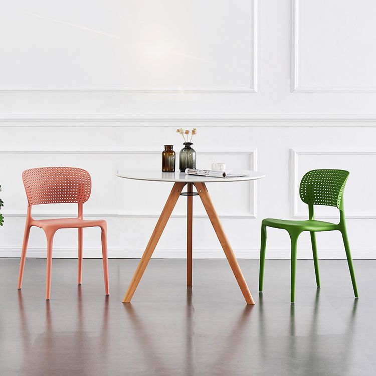 Plastic Contemporary RestaurantSide Chair Colorful Stacking Dining Chair