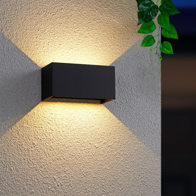 Lampada a parete a LED rettangolare in moderna semplicità in alluminio impermeabile per gli spazi esterni