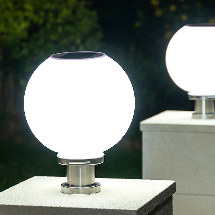 Contemporary Outdoor Lamp Minimalist Solar Lamp with Acrylic Shade for Backyard