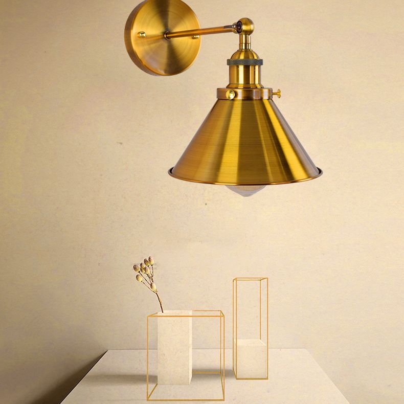 Elektroplattierte Kupfer Vintage Industrial Style Wandlampenschwung Arm Design Single Lampenleuchte für Restaurants