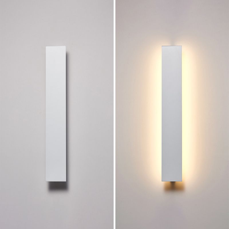 Linear Shape Metal Wall Light Modern Style Single Light Wall Mounted Light Fixture